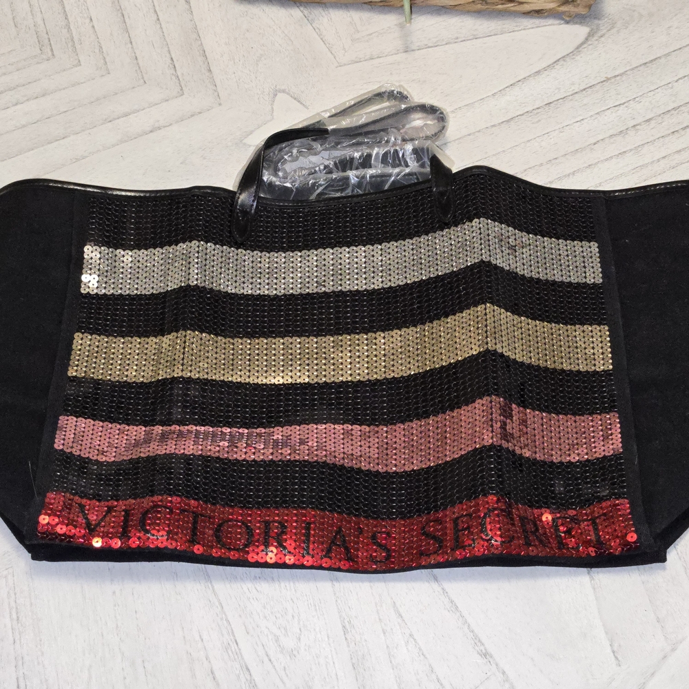 Victoria's Secret NWT XL Sequin Tote Bag - Black, Gold, Pink, Red - Picture 6 of 11